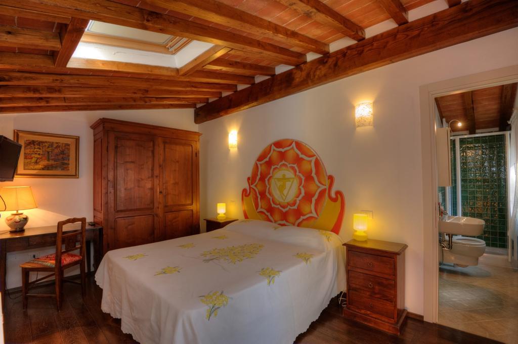 Borgo Nuovo Di Mulinelli Bauernhof *